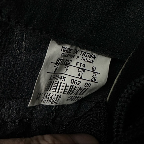 1996 Air Jordan 11 OG - Playoffs Bred size 8 - Picture 8 of 10